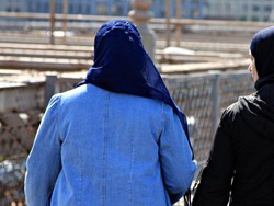 Nikah Lagi Tanpa Restu Istri, Pria Ini Dikurung 6 Bulan Penjara