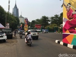Sambut Asian Games, Tiang Bekas Monorel di Senayan Dipercantik