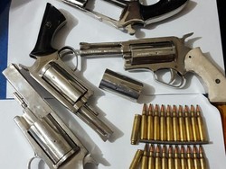 Gerebek Rumah di OKI, Polisi Sita 4 Pistol dan Peluru