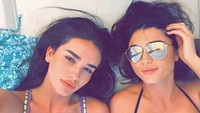 Sebagai model, Ruby punya tubuh langsing. Dia tak segan-segan memperlihatkan lekuk tubuhnya lewat foto-foto di instagram. (Foto: Instagram @rubymae3223)