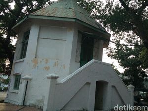 Gedung Bundar, Bukti Kejayaan Pelabuhan Cirebon Gedung Bundar, Bukti Kejayaan Pelabuhan Cirebon