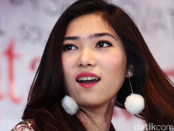 Isyana Sarasvati, Inul Daratista hingga Persahabatan Jane-Vanessa Angel