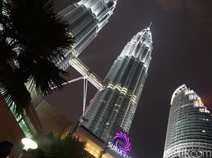 Foto: Seperti Suasana Monas Tapi di Kuala Lumpur