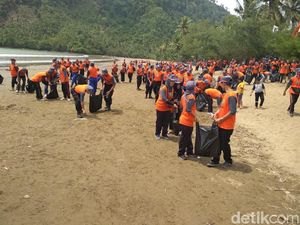 98 KM Pantai di Trenggalek Rawan Abrasi, BNPB Gelar Sekolah Laut