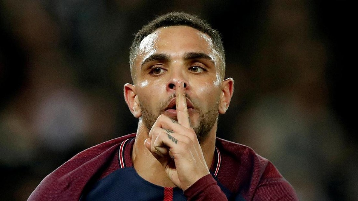 Bek kiri Paris Saint-Germain, Layvin Kurzawa. (Foto: REUTERS/Benoit Tessier)