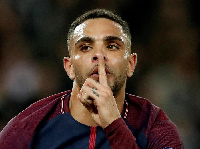 Soccer Football - Champions League - Paris St Germain vs R.S.C. Anderlecht - Parc des Princes, Paris, France - October 31, 2017   Paris Saint-Germain’s Layvin Kurzawa celebrates scoring their fourth goal      REUTERS/Benoit Tessier     TPX IMAGES OF THE DAY