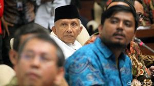 Amien Rais dan Peluru-peluru Tajam yang Dilepaskan ke Jokowi