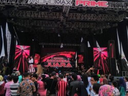 Smartfren Hebohkan Masyarakat dengan Handphone 4G Murah