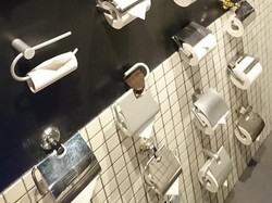 Sudah Sediakan Banyak Tisu Toilet, Resto Ramen Ini Masih Punya Tempat Tisu Tersembunyi