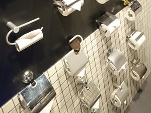 Sudah Sediakan Banyak Tisu Toilet, Resto Ramen Ini Masih Punya Tempat Tisu Tersembunyi Sudah Sediakan Banyak Tisu Toilet, Resto Ramen Ini Masih Punya Tempat Tisu Tersembunyi