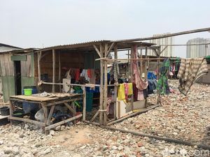 Kampung Akuarium: Dibongkar Ahok, Dibangun Anies