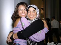 Setelah Rachmawati Soekarnoputri, Vanessa Angel Nangis Jane Shalimar Meninggal