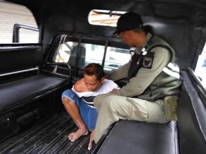 Belum Sempat Dirazia, Penghuni Kos ini Lari Ketakutan