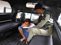 Belum Sempat Dirazia, Penghuni Kos ini Lari Ketakutan