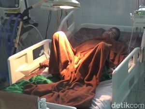 Wawan Pemakan Paku Asal Tasikmalaya Meninggal Wawan Pemakan Paku Asal Tasikmalaya Meninggal