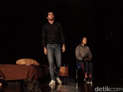 Mengintip Proses Latihan Pentas Perempuan Perempuan Chairil