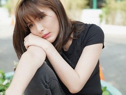 Angela Lee Menyesal Operasi Hidung, Ini Penampakannya Setelah Implannya Jebol