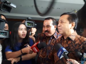 Tiba di Pengadilan Tipikor, Novanto Ditemani Sekjen Golkar