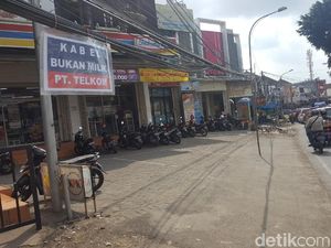 Kabel Milik Telkom Sudah Rapi, Lantas yang Semrawut Milik Siapa? Kabel Milik Telkom Sudah Rapi, Lantas yang Semrawut Milik Siapa?