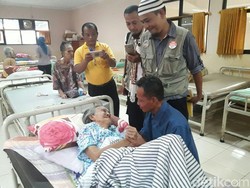 Haru! Berpisah 55 Tahun, Nenek Marsiyatim Akhirnya Bertemu Keluarga