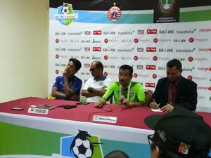 Umuh: Persib Dijahati Umuh: Persib Dijahati
