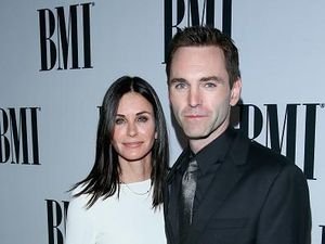 Cerita Bintang Friends tentang Beda Anak Sekarang dengan Dulu