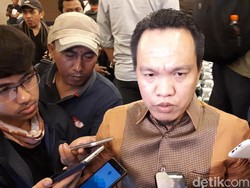 Indo Barometer : Ridwan Kamil Dominan, Dedi Mulyadi Salip Demiz