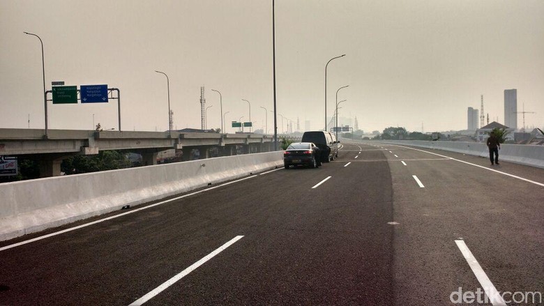 Tol Becakayu Mau Dijual? Ini Syaratnya Tol Becakayu Mau Dijual? Ini Syaratnya