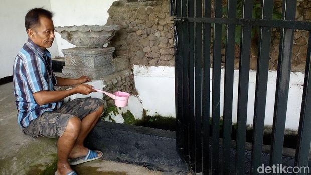 Kisah Makam Panjang dan Sumber Towo yang Bertuah di Mojokerto