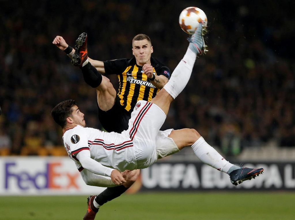 Milan Mandul di Athena Milan Mandul di Athena