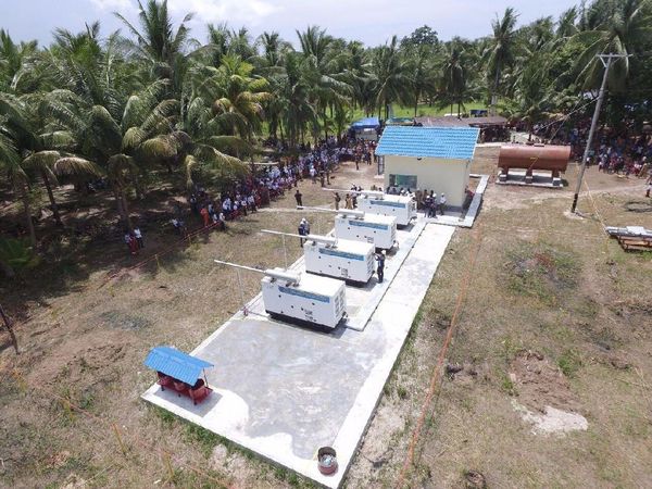 Warga Pulau Terpencil di Kalsel Sambut Datangnya Listrik