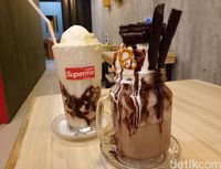 Apakah Milkshake Jumbo Bertumpuk Topping, Akan Tetap Populer Tahun Depan?