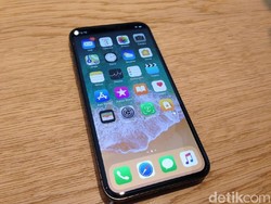 iPhone X Dirilis, Penjual Casing Berharap Dapat Keuntungan Besar