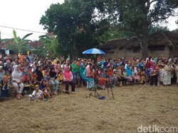 Lestarikan Budaya, Masyarakat Losari Cirebon Gelar Festival