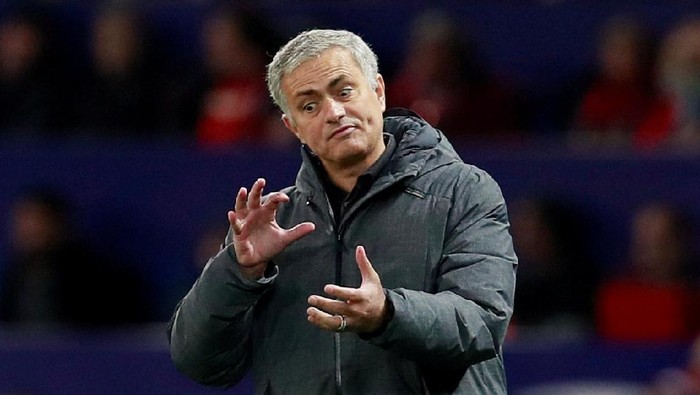 Mourinho Sindir Jadwal Arsenal