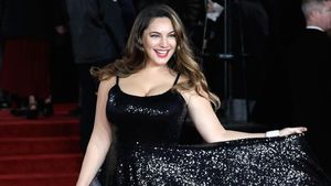 Kelly Brook yang Kini Makin Berisi