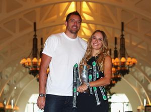 Wozniacki Bertunangan