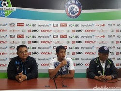 Kemenangan Besar Arema FC Tak Sepenuhnya Puaskan Pelatih