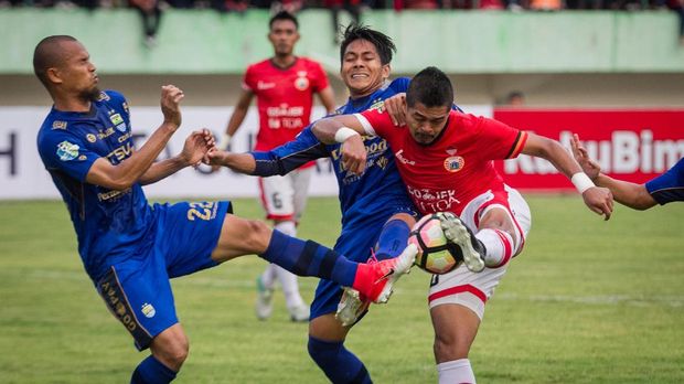 Jadwal Persija vs Persib diubah karena dianggap memecah konsentrasi pengamanan Hari Buruh.