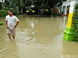 Ratusan Rumah di Sumut Terendam Banjir
