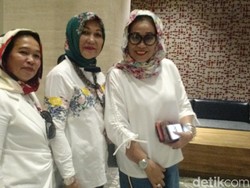 Benda Apa yang Jadi Seserahan Bobby untuk Kahiyang?