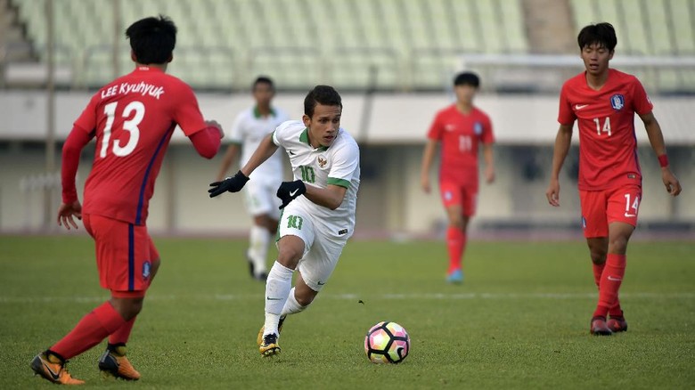 Egy Bakal Tunda Keberangkatan ke Eropa