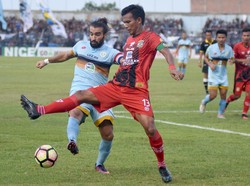 Persela Diimbangi Persiba 2-2, Sriwijaya FC Gasak Persegres 10-2