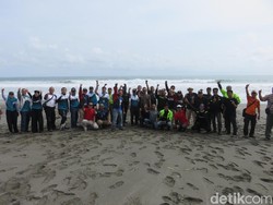 Tak Hanya Touring, Pertamina dan Bikers Lepasliarkan 50 Penyu