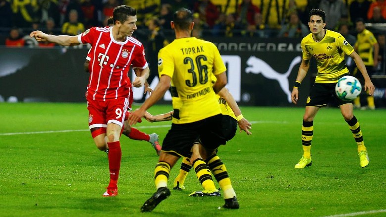 Tekuk Dortmund 3-1, Bayern Kokoh di Puncak Klasemen Tekuk Dortmund 3-1, Bayern Kokoh di Puncak Klasemen