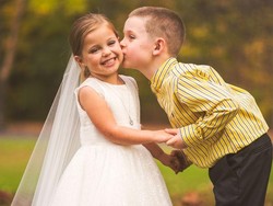 Kisah Mengharukan di Balik Foto Prewedding Anak 5 Tahun