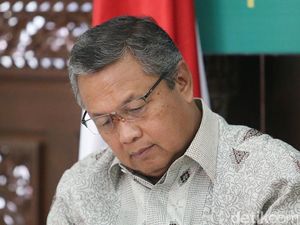 DPR Gali Data Calon Pejabat BI