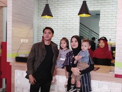 Alhamdulillah, Ricky Harun Bakal Punya Anak Ketiga Nih!