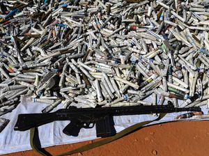 Foto 19 Ton Lintingan Ganja yang Diungkap Saat Penyergapan di Darfur