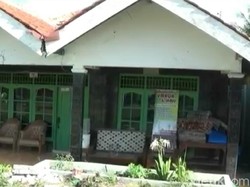 Melihat Rumah Istri Pimpinan Kelompok Maute di Bekasi